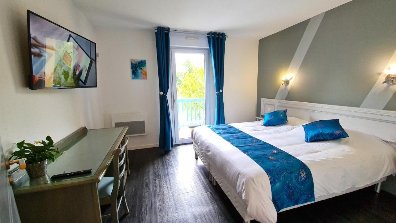 Fasthotel Oloron Hostellerie Du Paon Blanc Lurbe-Saint-Christau Kültér fotó
