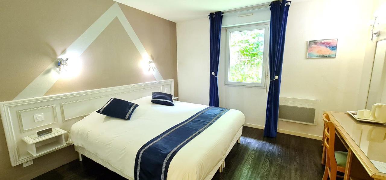 Fasthotel Oloron Hostellerie Du Paon Blanc Lurbe-Saint-Christau Kültér fotó